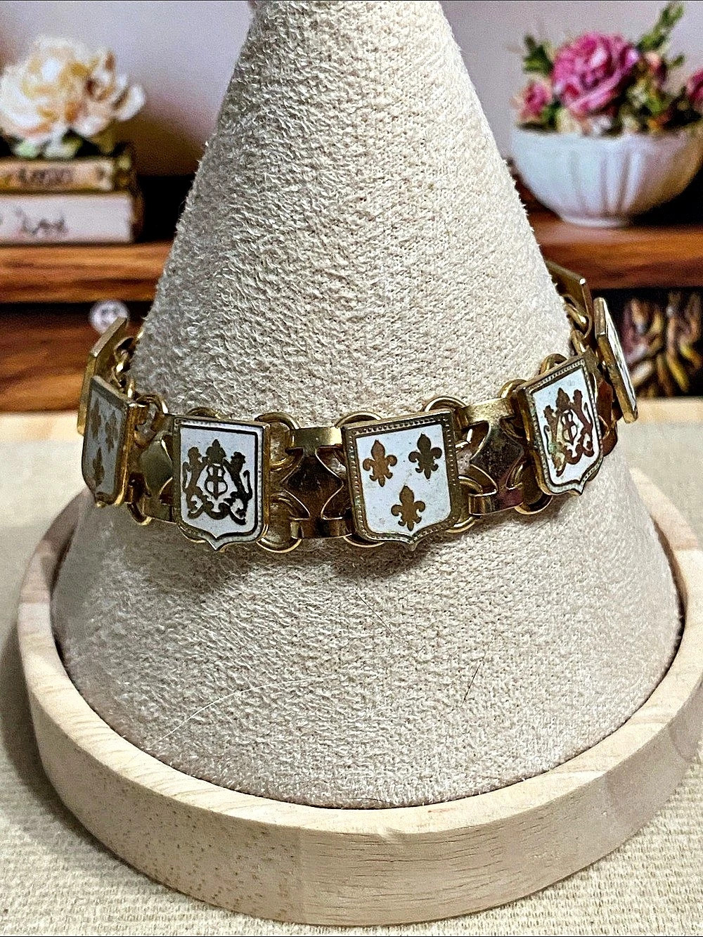 Antique Gold & White Panel Bracelet